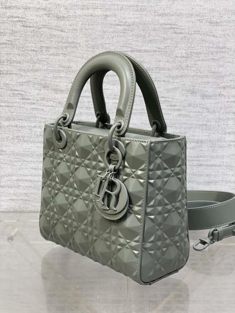 Dior M0538 Small Lady Dior Bag Matte Gray Cannage Calfskin with Diamond Motif