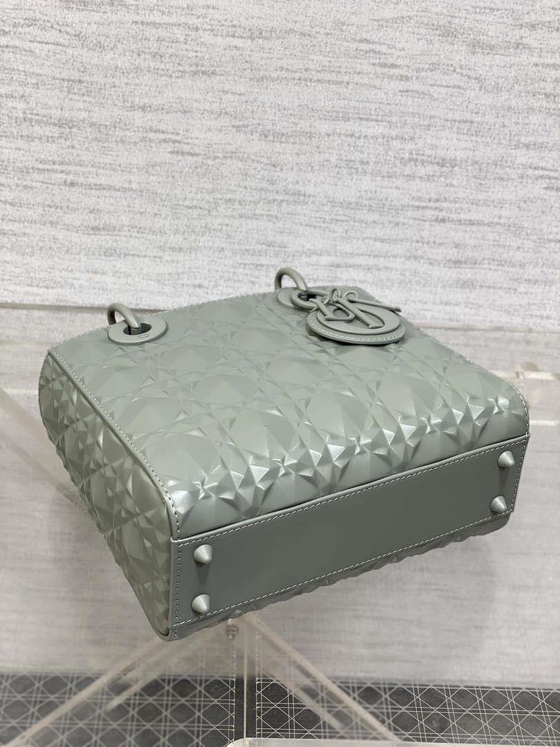 Dior M0538 Small Lady Dior Bag Matte Gray Cannage Calfskin with Diamond Motif