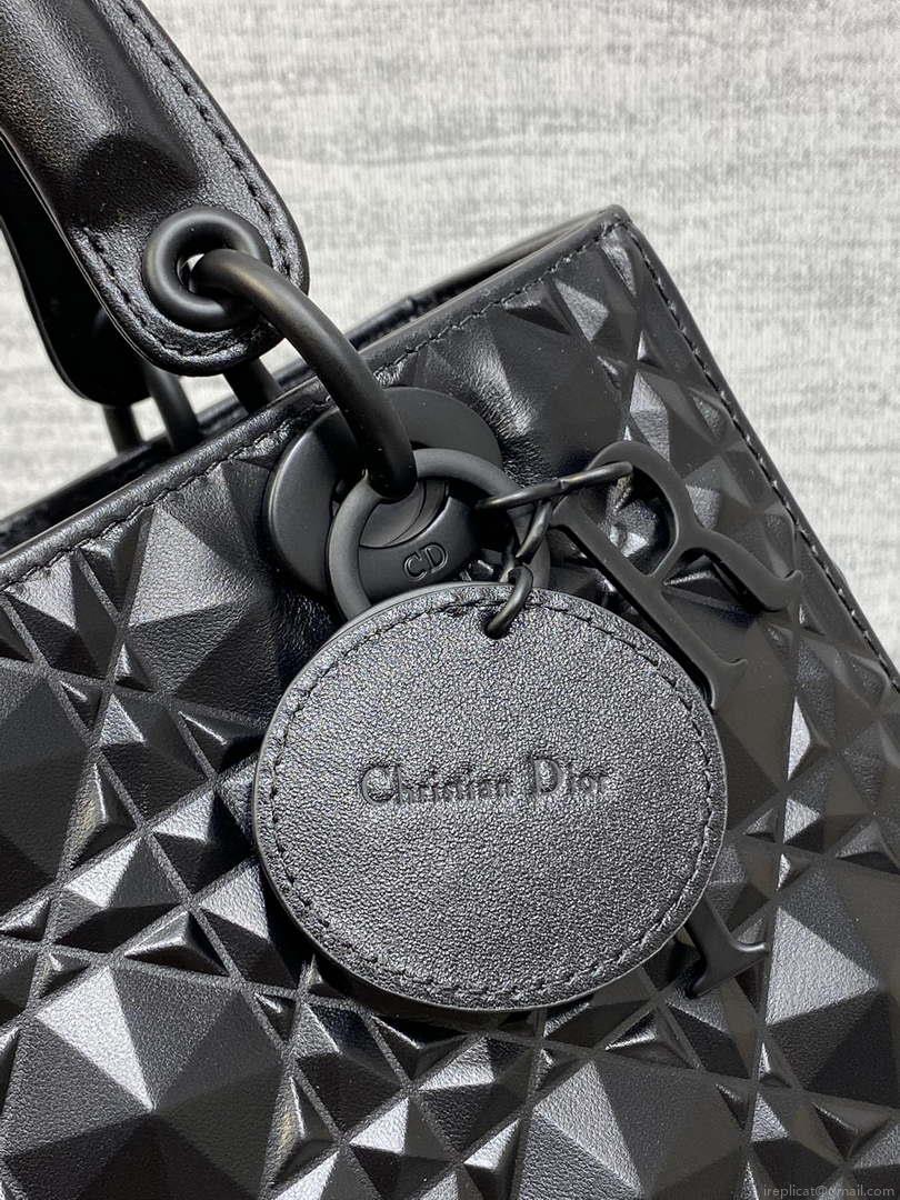 Dior M0565 Medium Lady Dior Bag Black Cannage Calfskin with Diamond Motif