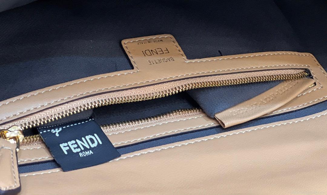 Fendi 8BR771 Baguette Tan leather bag