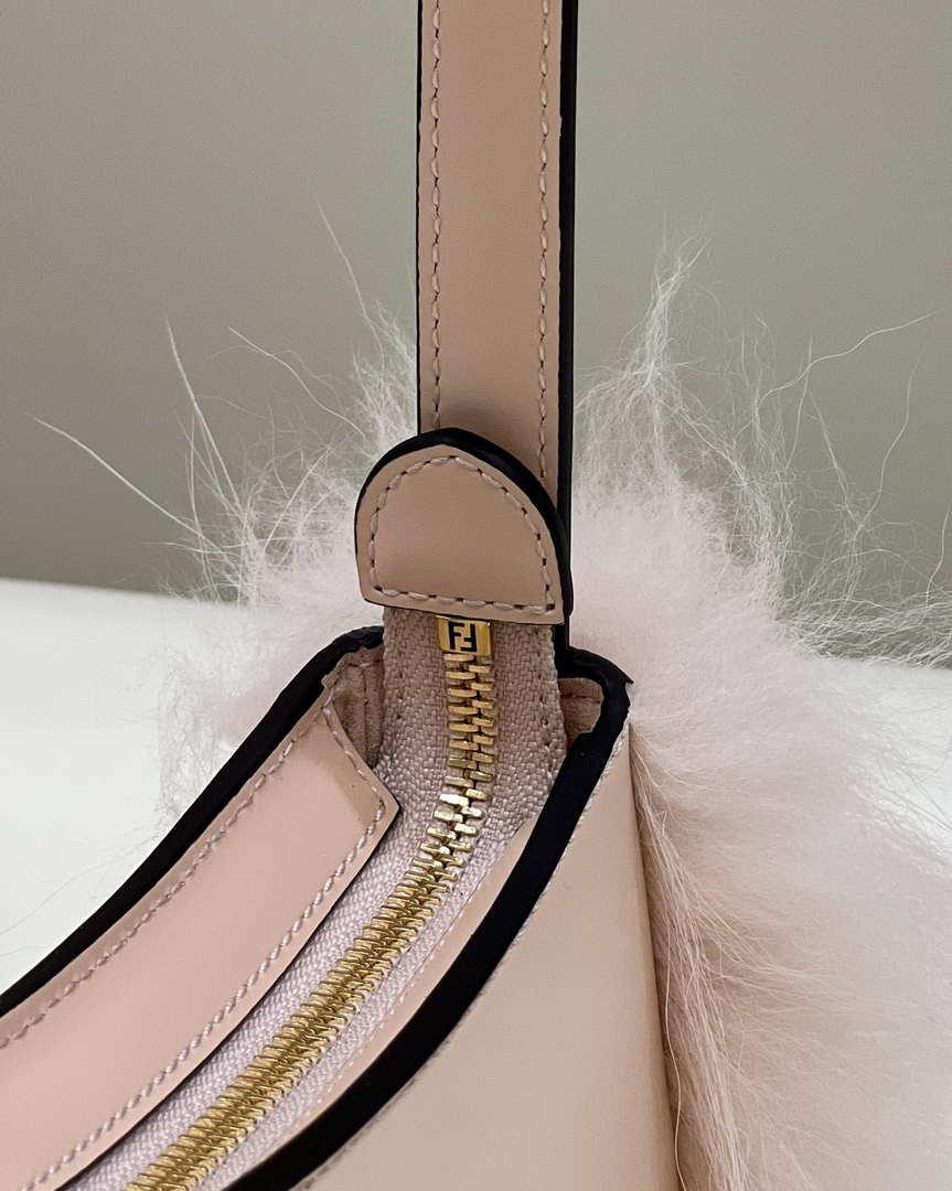 Fendi 8BS068ALS9F1IVT O’Lock Swing Pale pink leather and fox fur pouch 8573