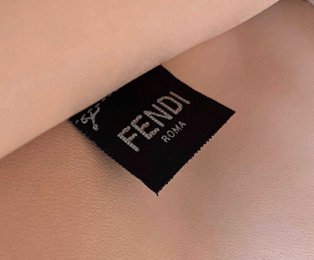 Fendi 70193 Peekaboo ISEEU MEDIUM Black Leather Bag