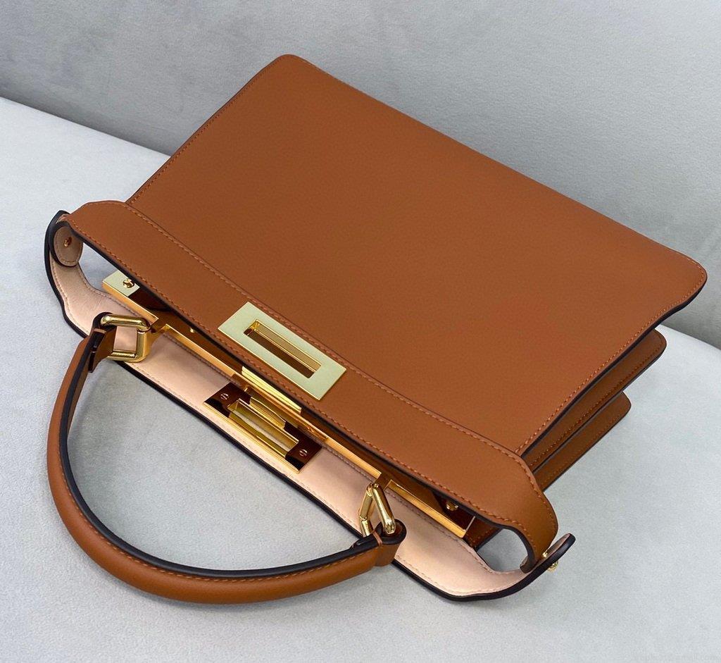 Fendi 70193 Peekaboo ISEEU MEDIUM Brown Leather Bag