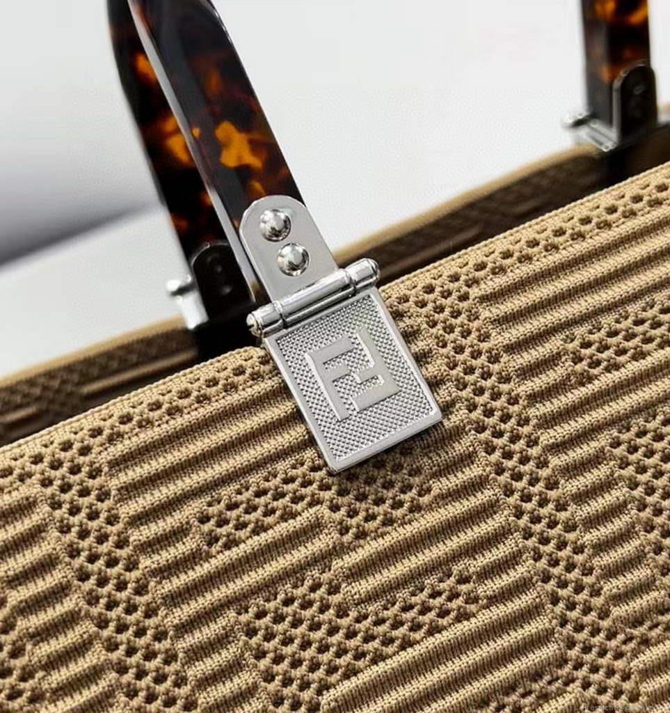 Fendi 8BH386 Sunshine Medium Fendi Tote Bag 8258 Tan