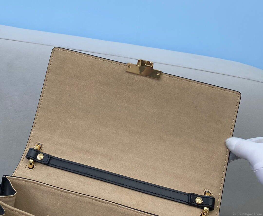 Fendi Kani 0508L Shoulder Bag Black