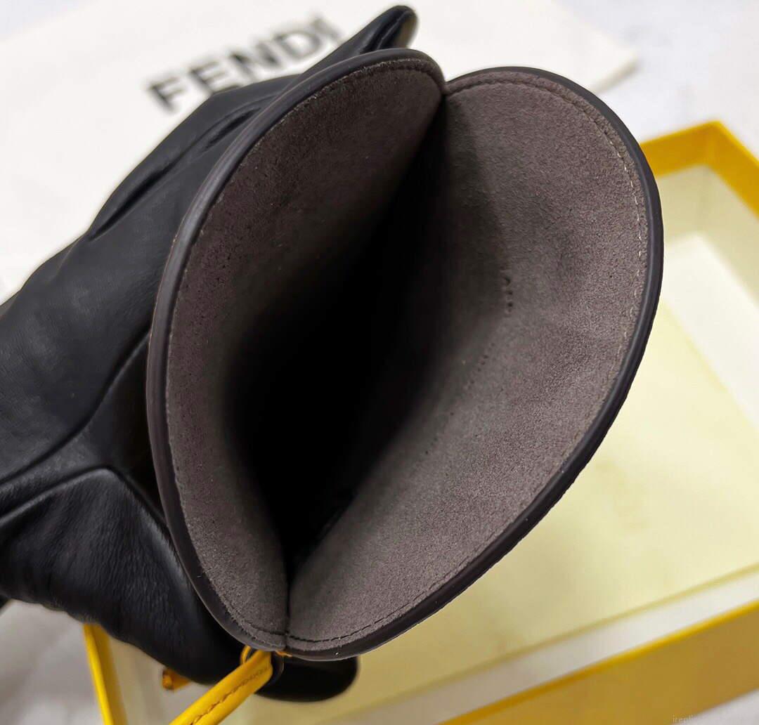 Fendi 8526 Phone Shoulder Bag Yellow
