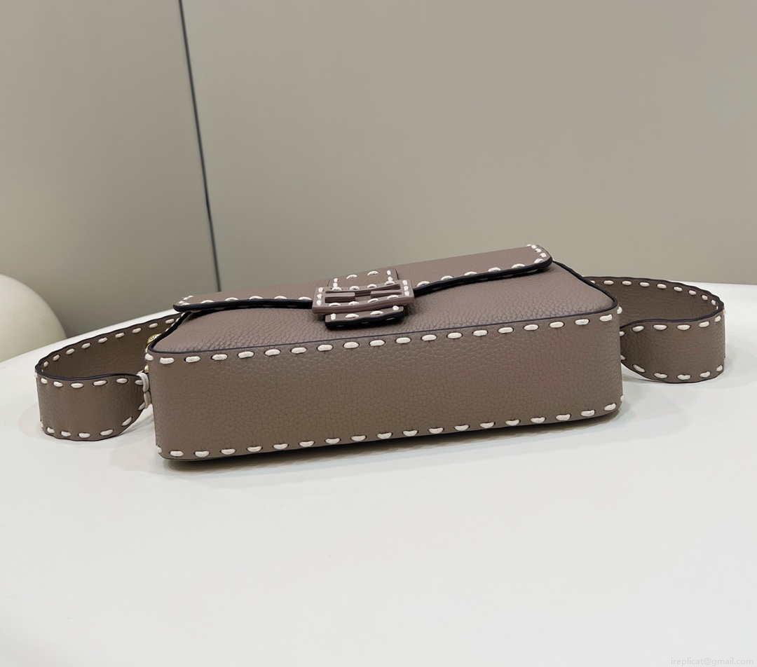 Fendi 8BR600 Baguette Gray full grain leather bag 8393