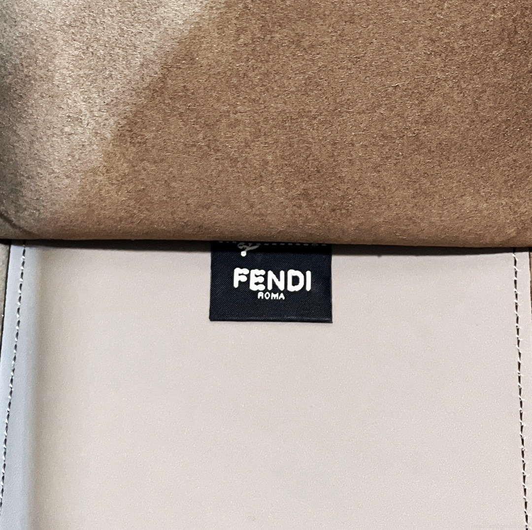 Fendi 8BH386 Sunshine Medium Tote Gray Leather and elaphe shopper bag