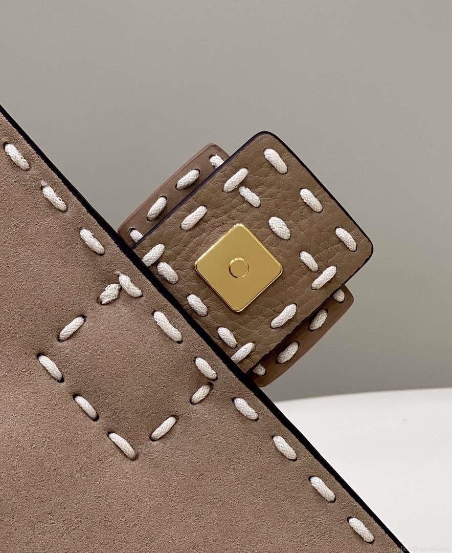 Fendi 8BR600 Baguette Medium Re-Edition bag in camel lamé sheepskin