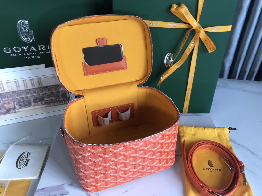 Goyard MUSEVAPMLTY01CL03P Muse Vanity Case PM Bag Orange Red