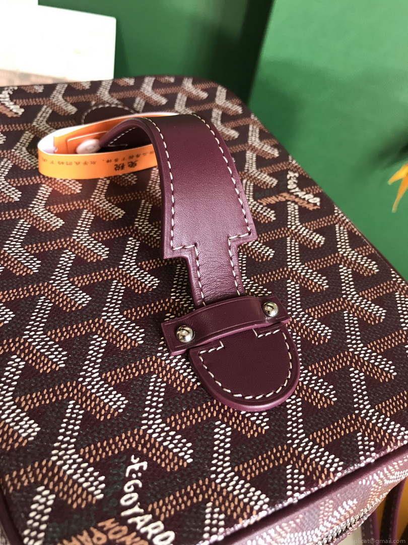 Goyard MUSEVAPMLTY01CL03P Muse Vanity Case PM Bag Wine Red