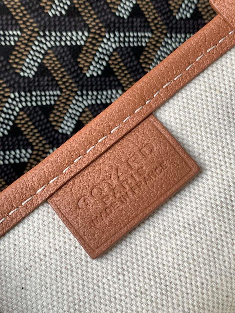 Goyard POICLAPMLTY11CL61P Poitiers Claire Voie Bag Black &Brown