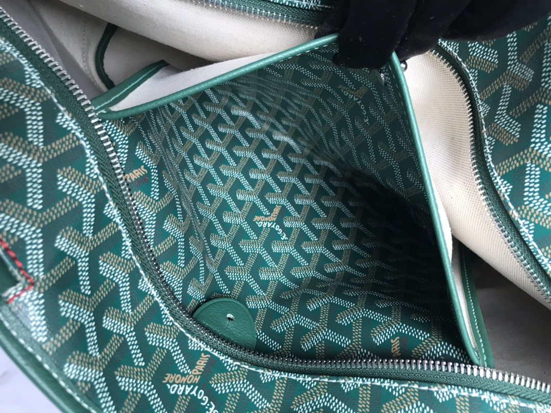 Goyard MMLTY01CL03P Artois MM Bag Green
