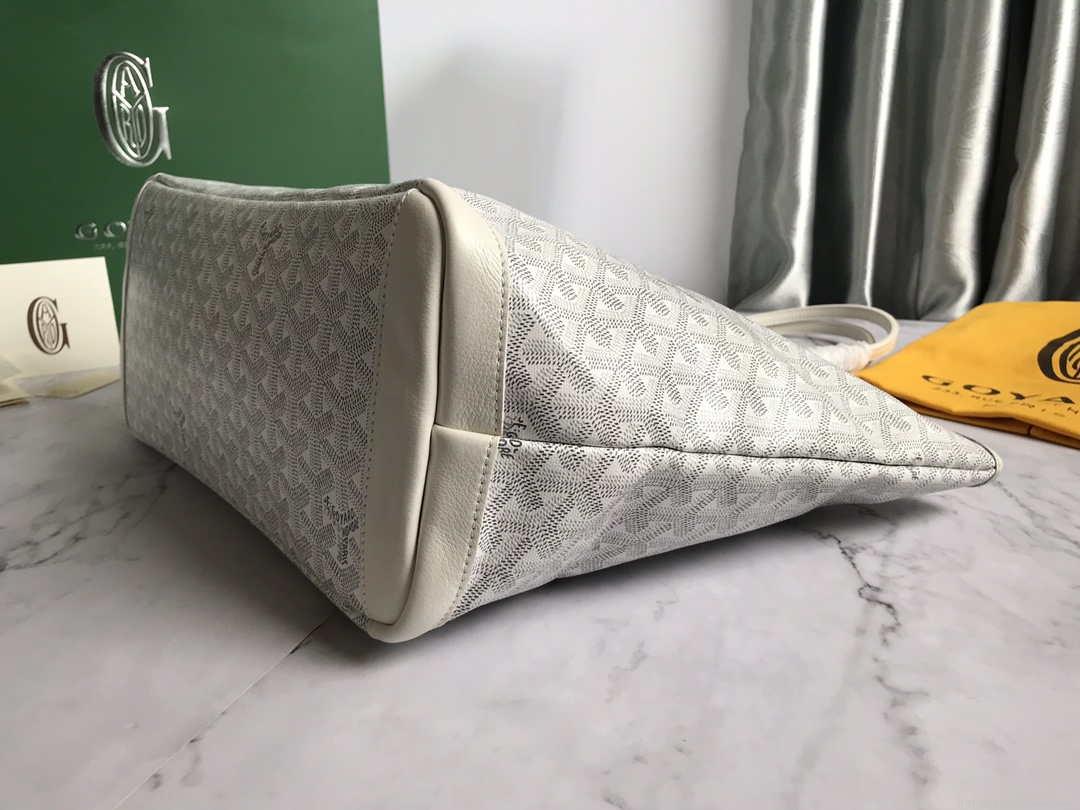 Goyard MMLTY01CL03P Artois MM Bag White