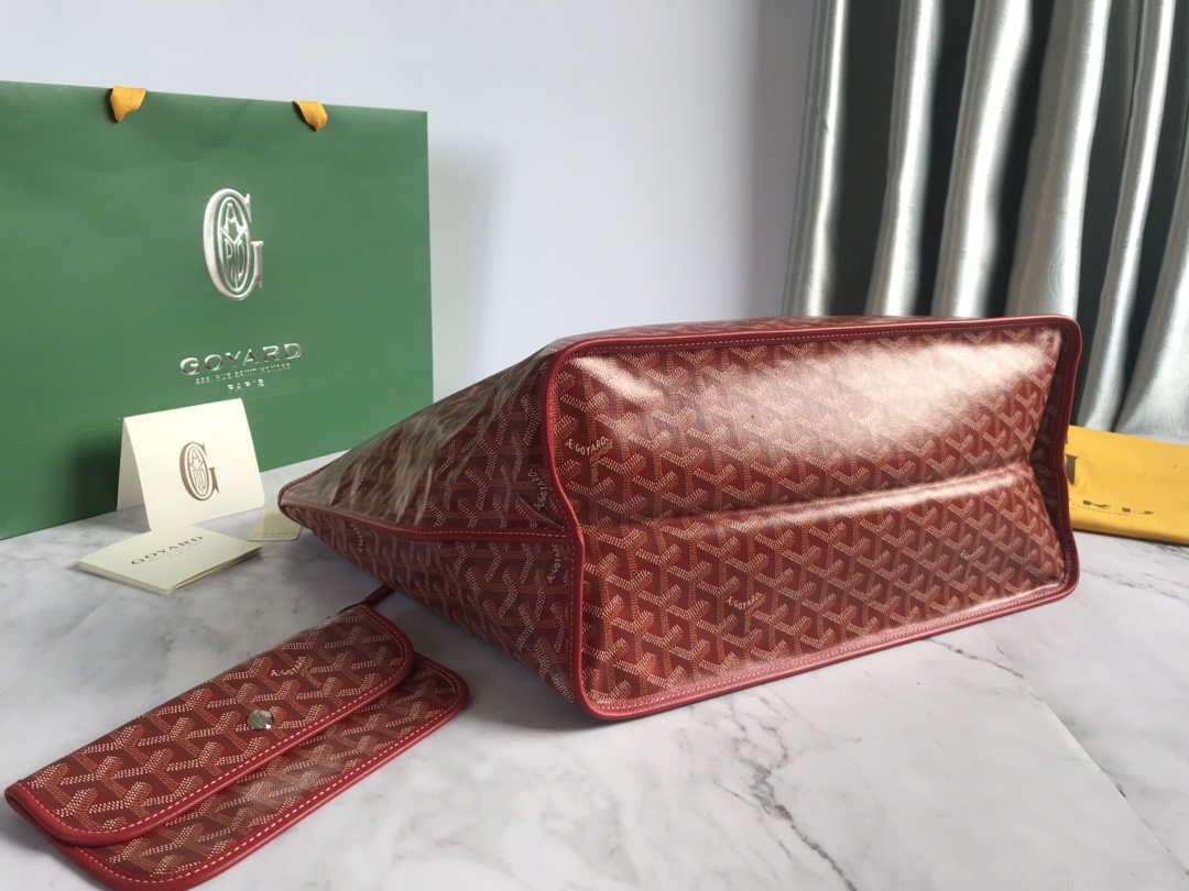 Goyard GMLCG09TY09P Anjou GM Bag Red