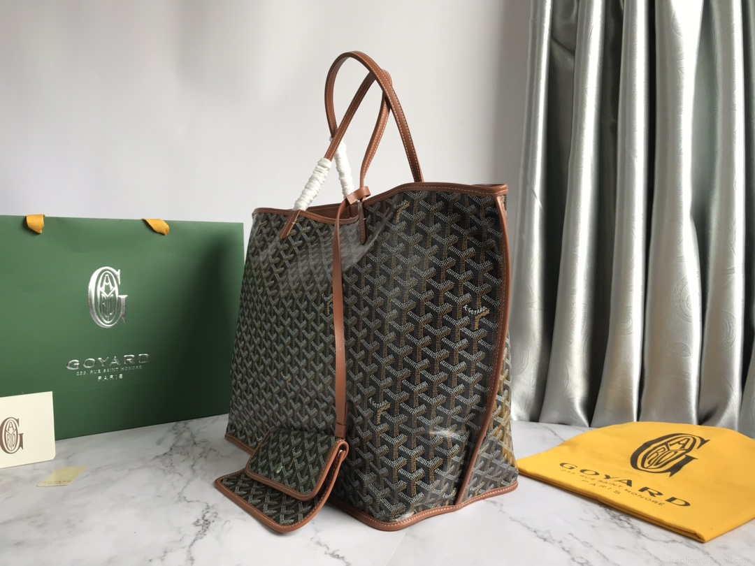 Goyard GMLCG09TY09P Anjou GM Bag Brown with black