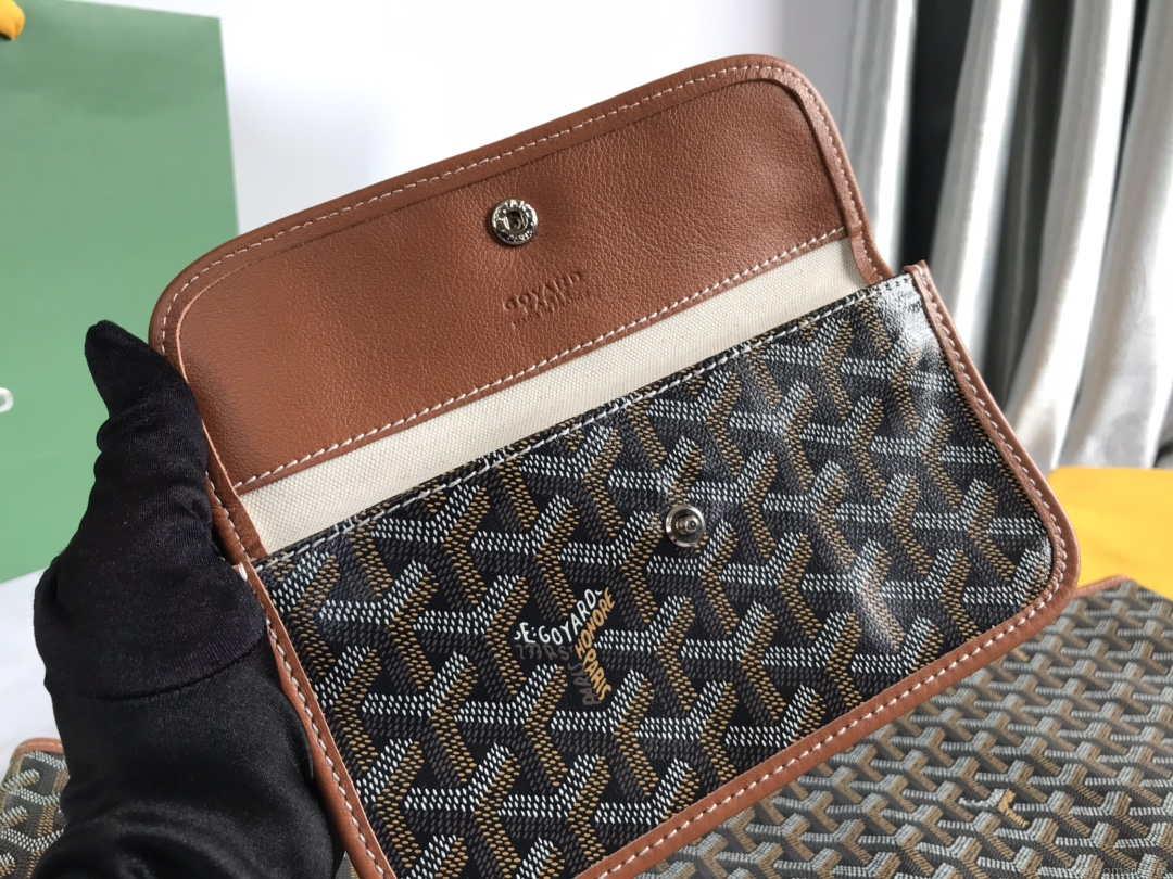 Goyard GMLCG09TY09P Anjou GM Bag Brown with black