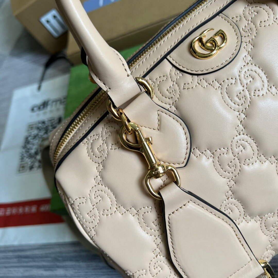 Gucci 702242 GG matelassé leather shoulder bag Beige