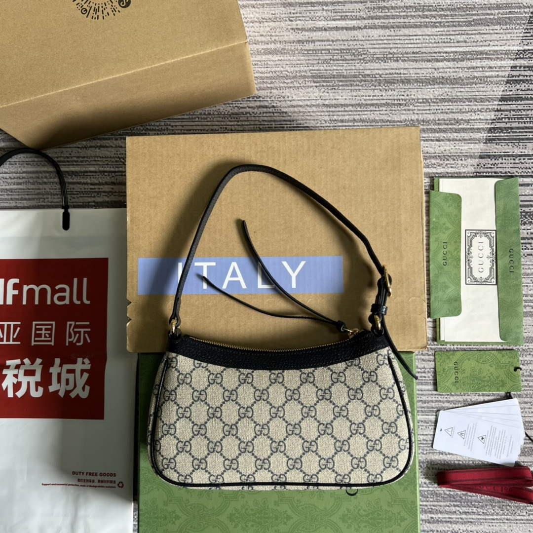 Gucci 735145 GG Supreme Ophidia small handbag Black