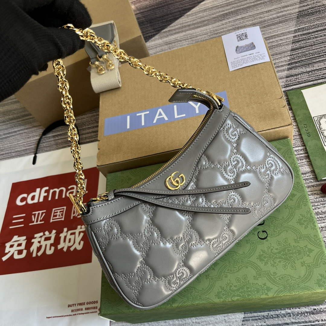 Gucci 735049 GG Matelassé Handbag Grey