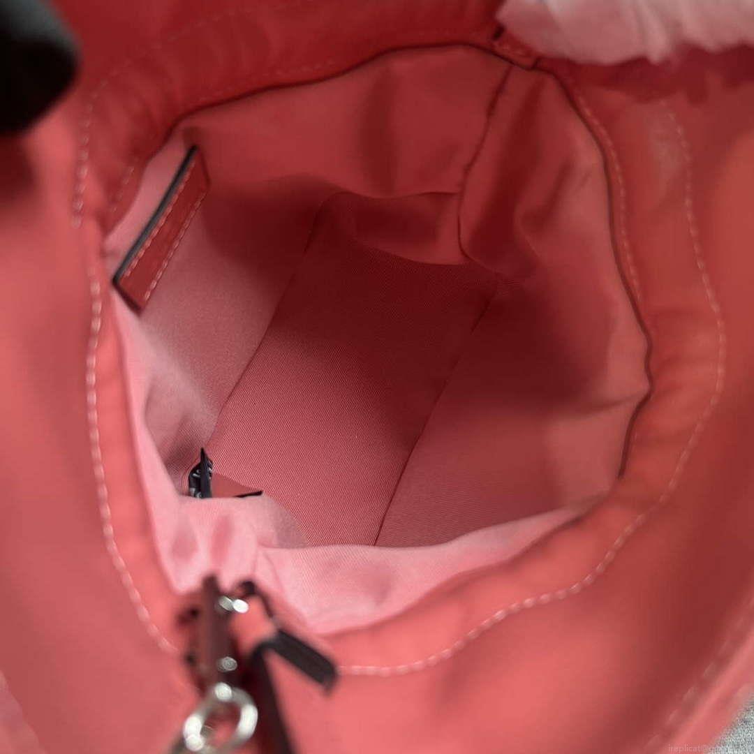 Gucci 760313 Gucci Blondie Mini Bucket Bag Pink
