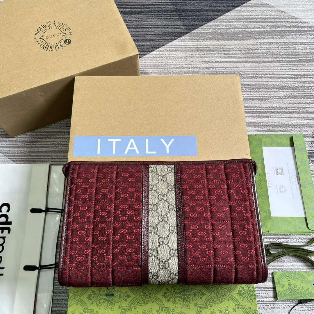 Gucci 751912 Mini GG Canvas Pouch Red
