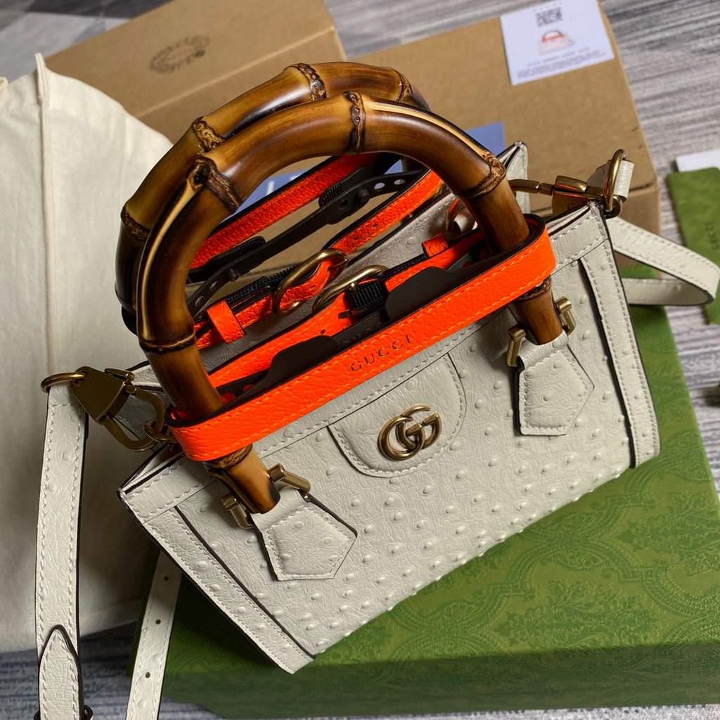 Gucci Diana Mini Tote Bag Ostrich LeatherTop Handle Bag Gucci ‎655661 Beige