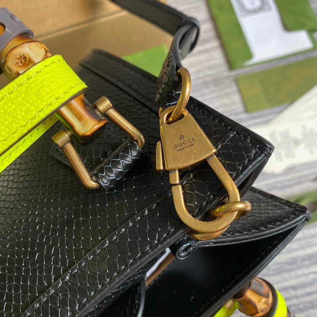 Gucci Diana Mini Tote Bag Snake Top Handle Bag Gucci ‎655661 Black