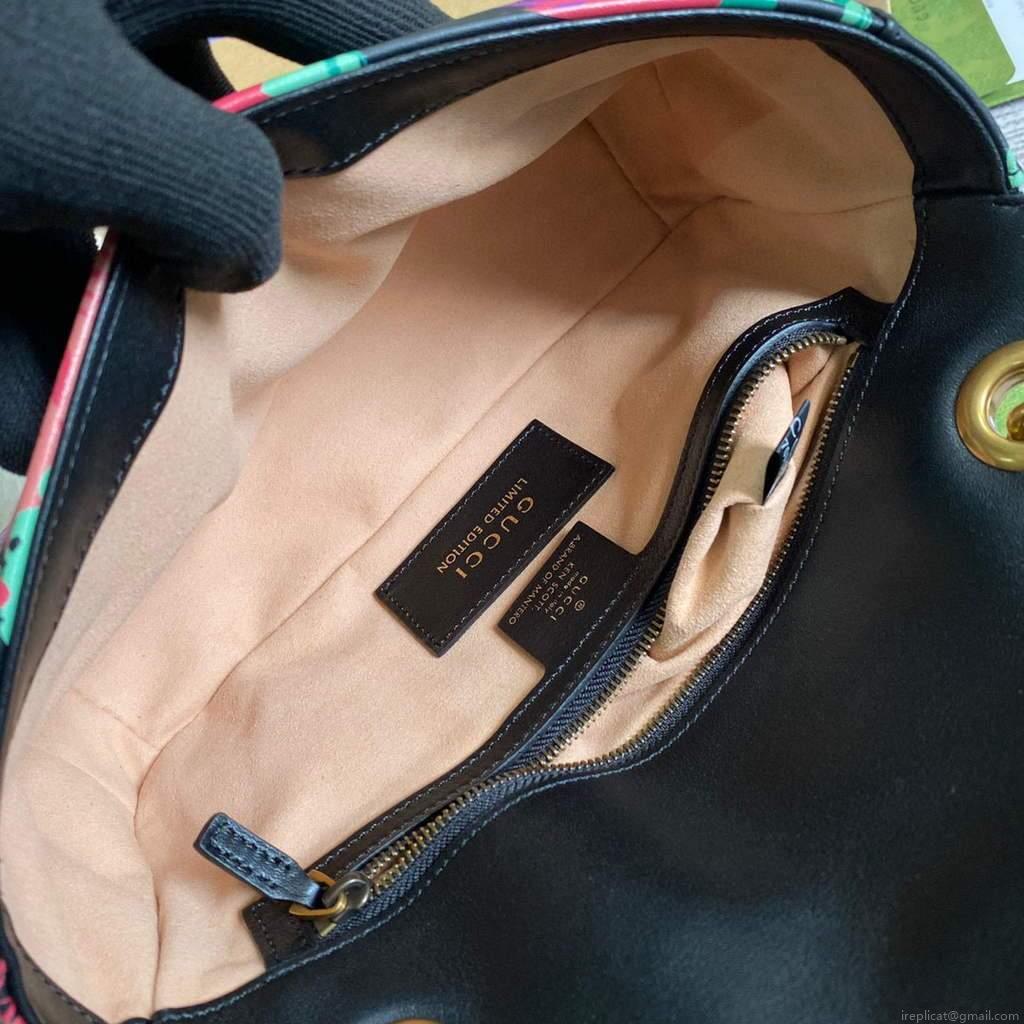 Gucci 443496 GG Marmont Medium Matelassé Shoulder Bag Black