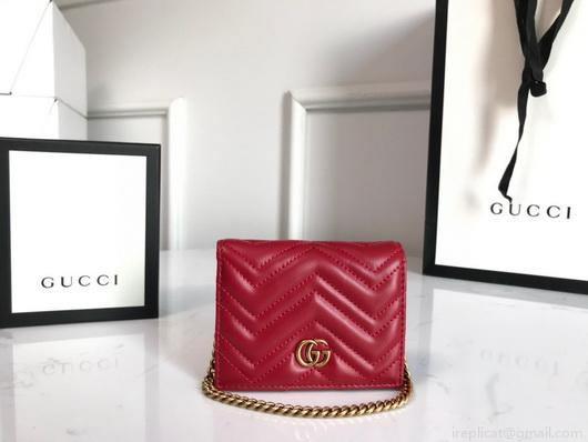 Gucci 625693 GG Marmont Card Case Wallet Red