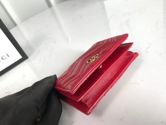 Gucci 625693 GG Marmont Card Case Wallet Red