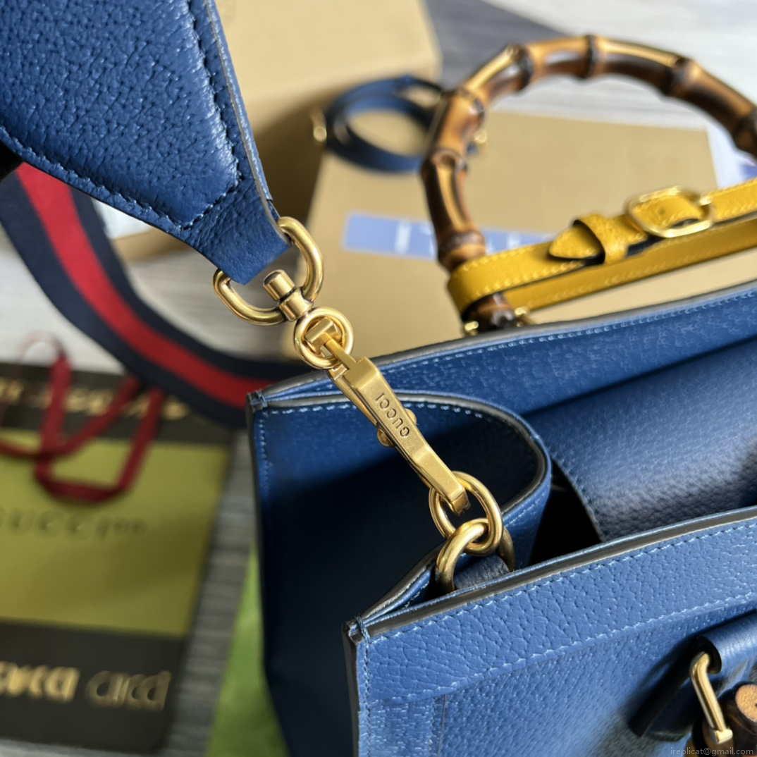Gucci 678842 Diana medium tote bag Blue