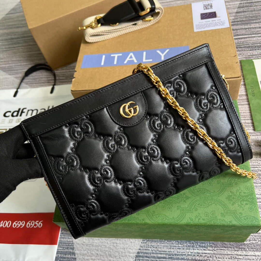Gucci 702200 GG matelassé leather shoulder bag black