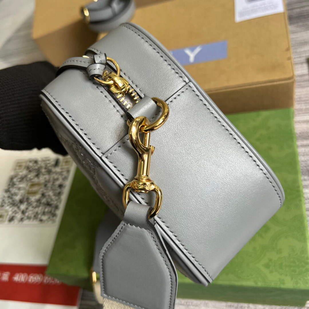 Gucci 702234 GG Matelassé Leather Shoulder Handbag Dusty grey