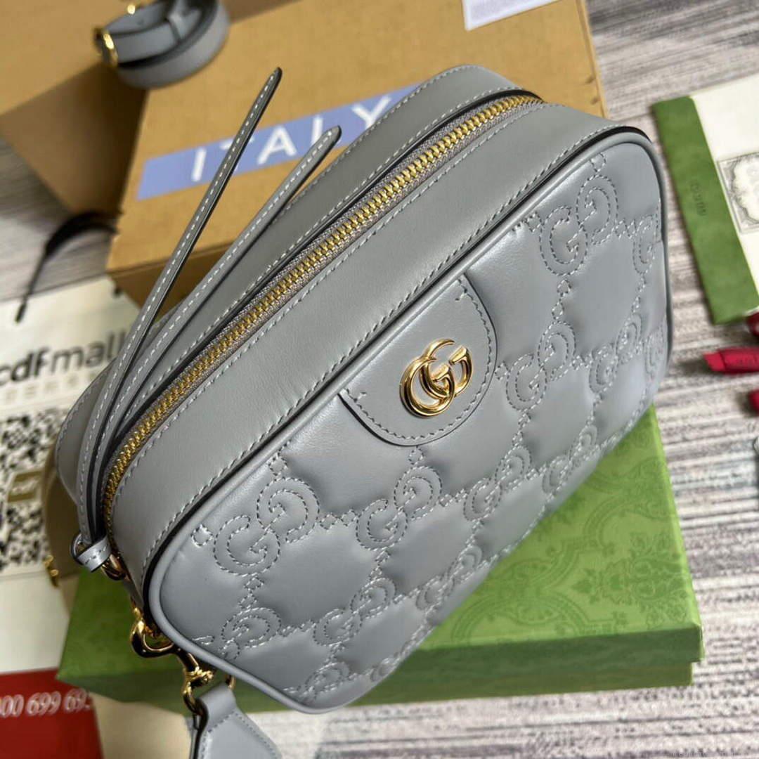 Gucci 702234 GG Matelassé Leather Shoulder Handbag Dusty grey