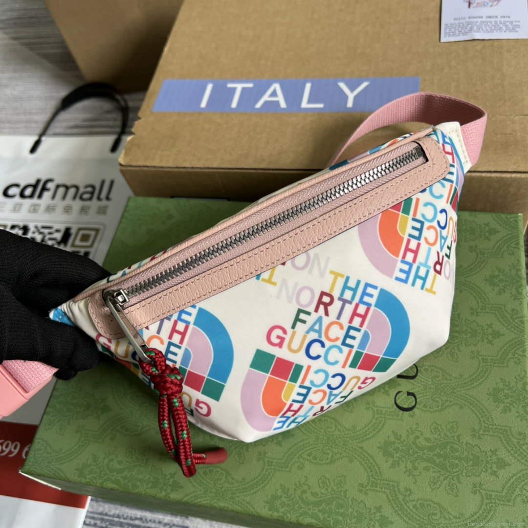 Gucci 650299 The North Face x Gucci belt bag Pink