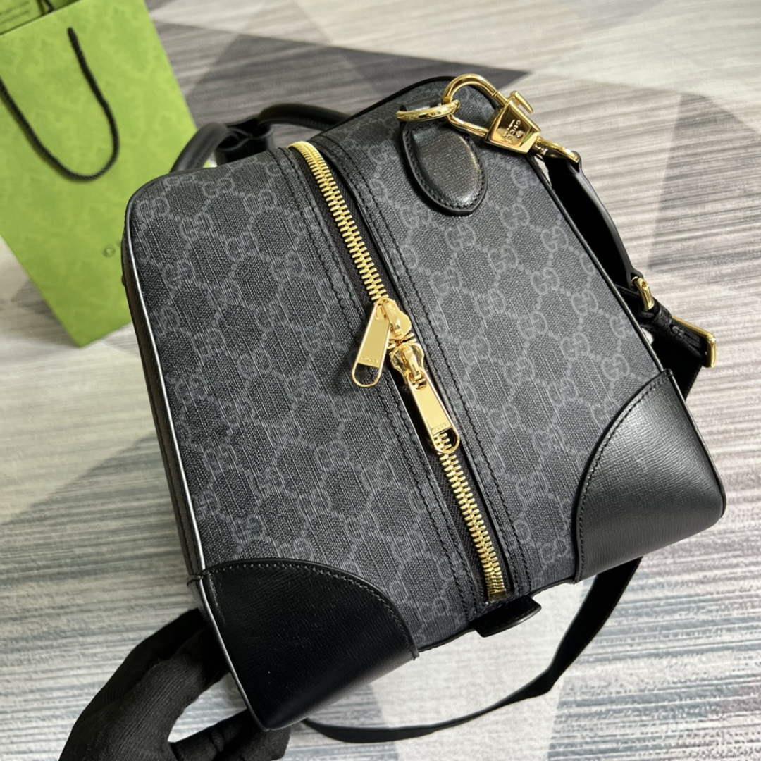 Gucci 696015 Large duffle bag with Interlocking G Black
