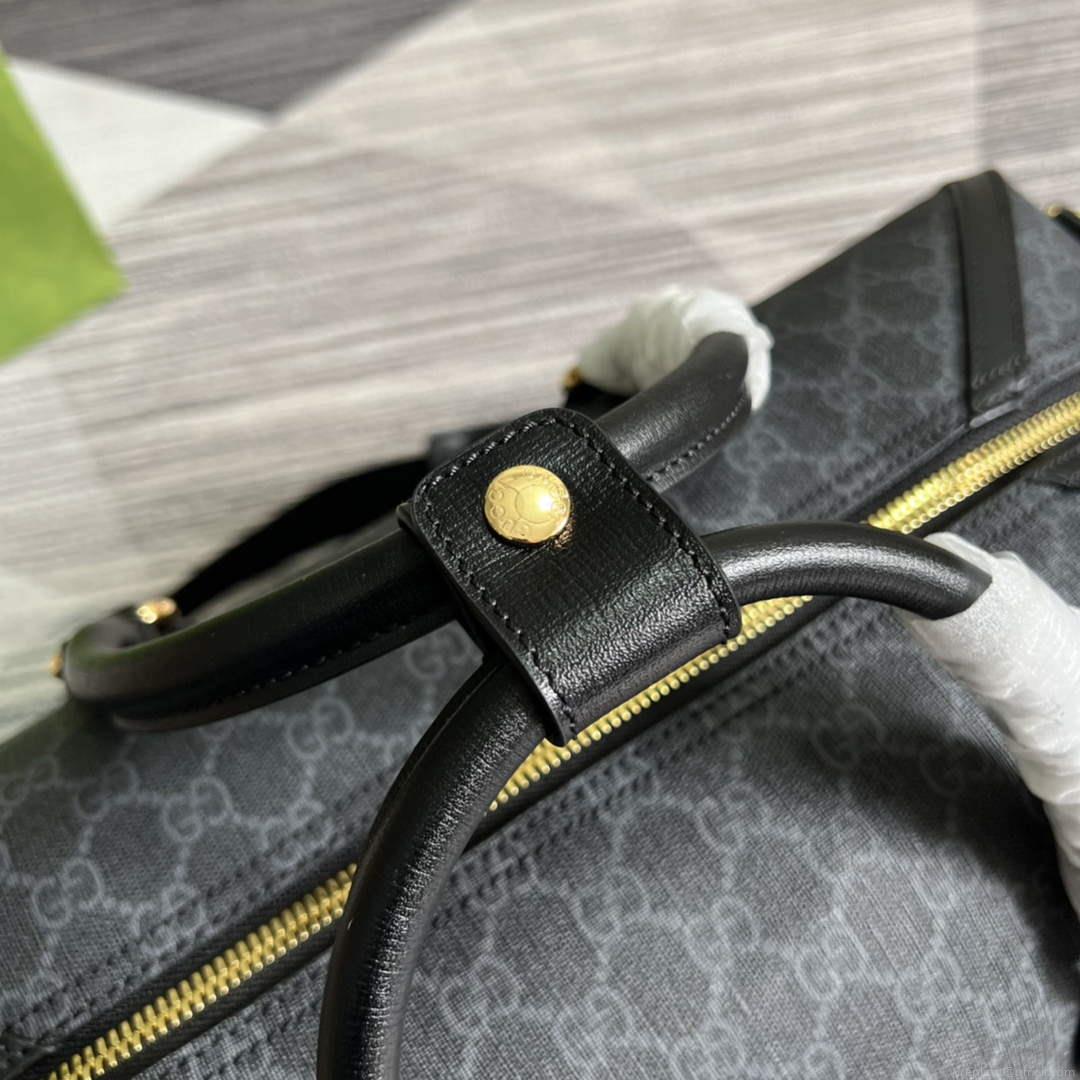 Gucci 696015 Large duffle bag with Interlocking G Black
