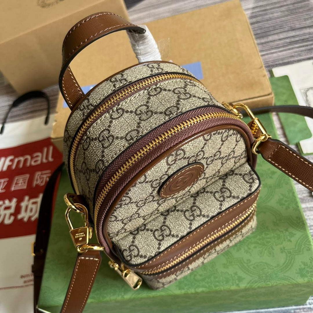 Gucci 725654 Multi-function bag with Interlocking G Brown