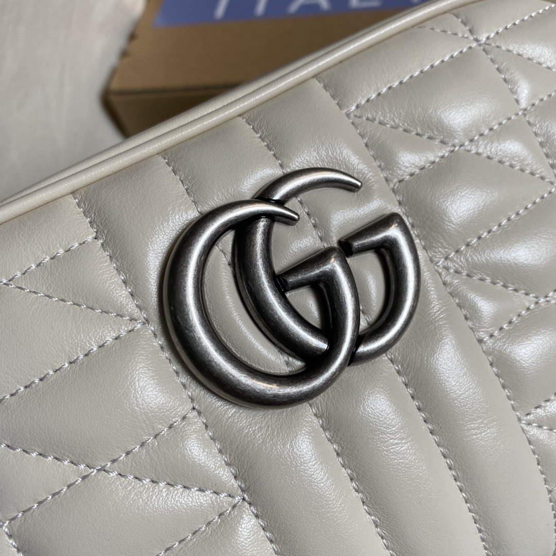 Gucci 447632 GG Marmont matelassé small shoulder bag White