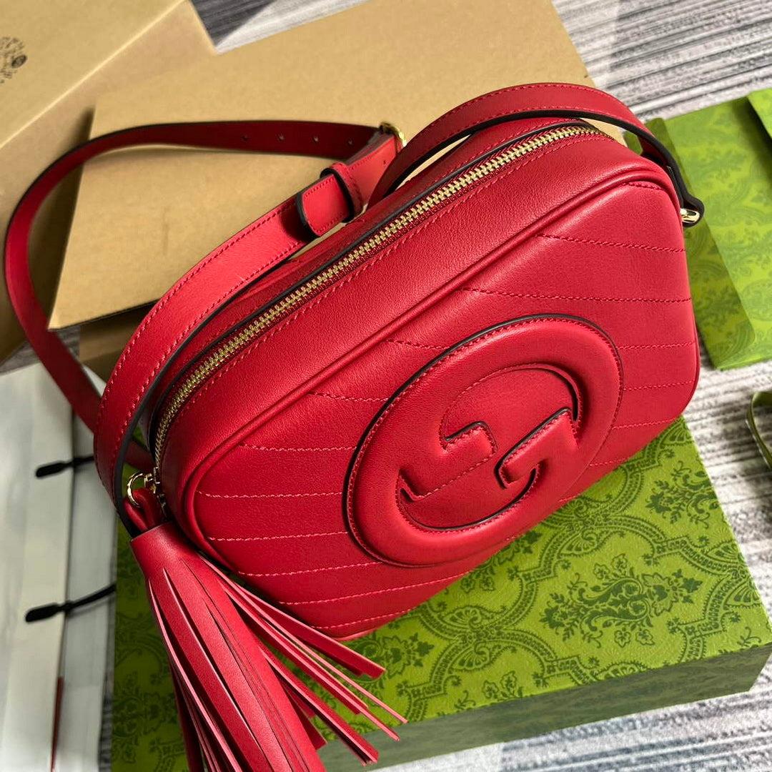 Gucci 742360 Gucci Blondie Small Shoulder Bag Red