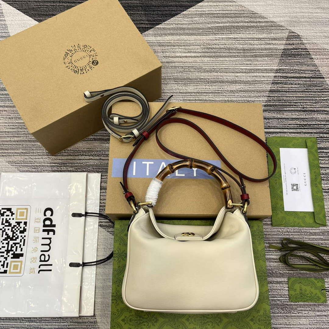Gucci 746251 Gucci Diana Small Shoulder Bag White