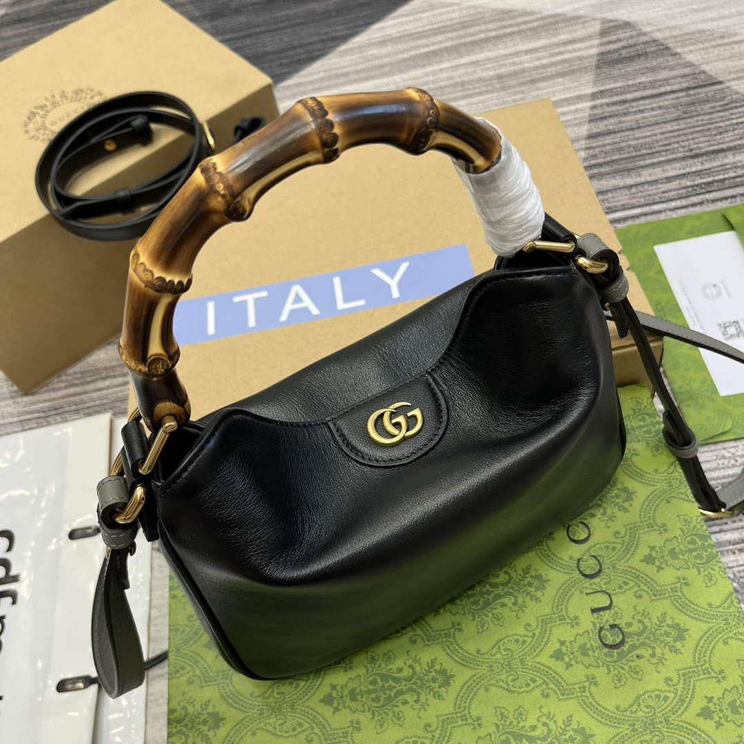 Gucci 746251 Gucci Diana Small Shoulder Bag Black