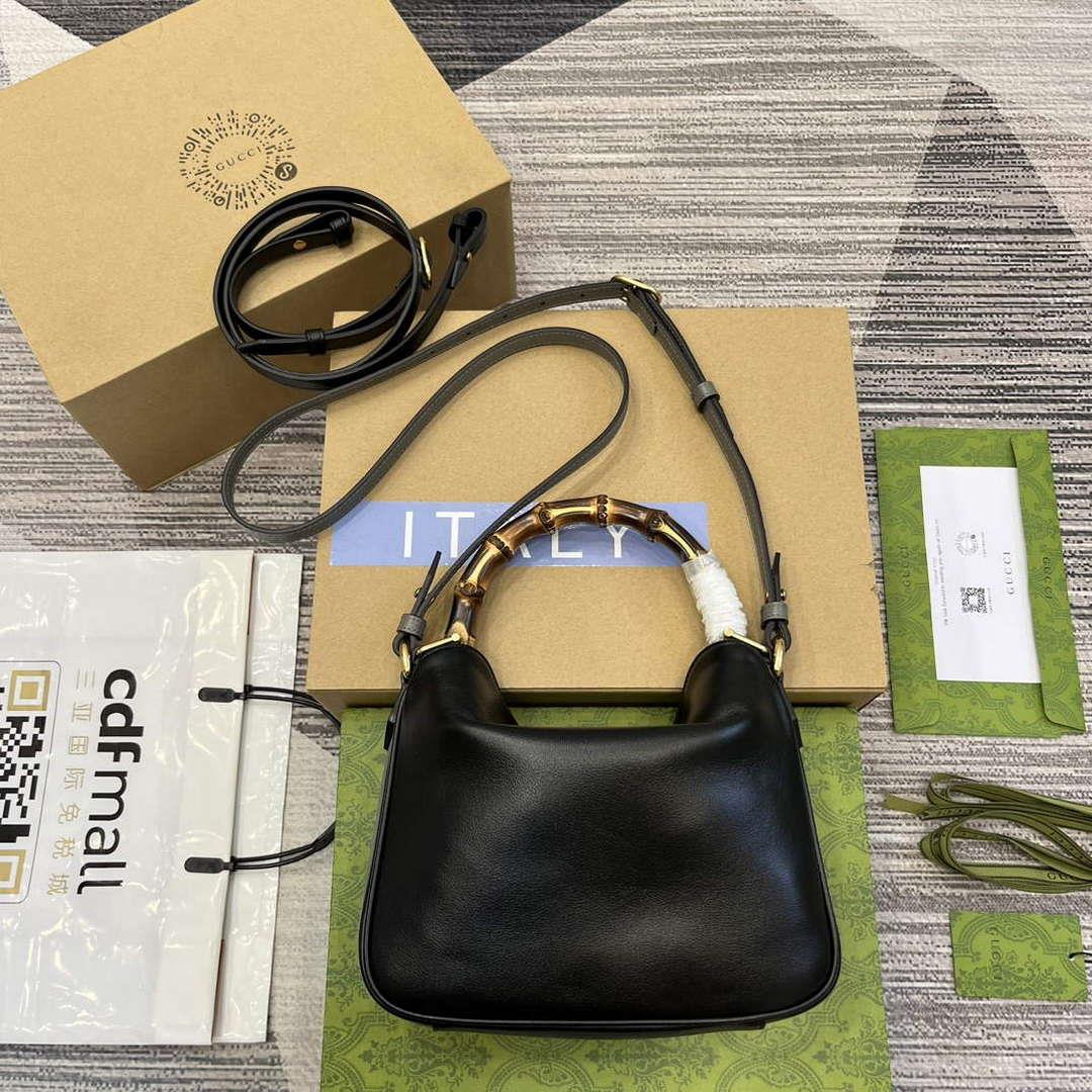 Gucci 746251 Gucci Diana Small Shoulder Bag Black
