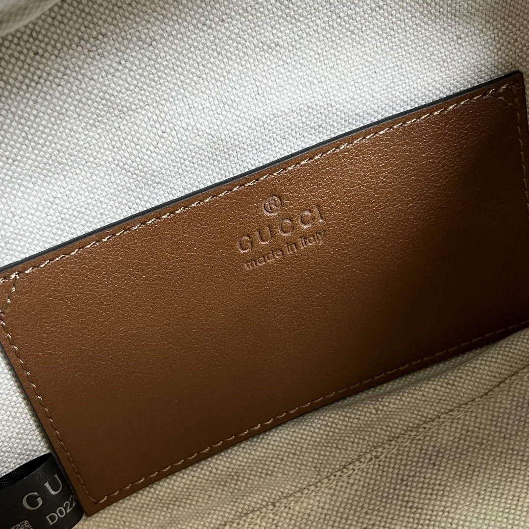 Gucci 744434 Gucci Blondie Top Handle Bag Cuir