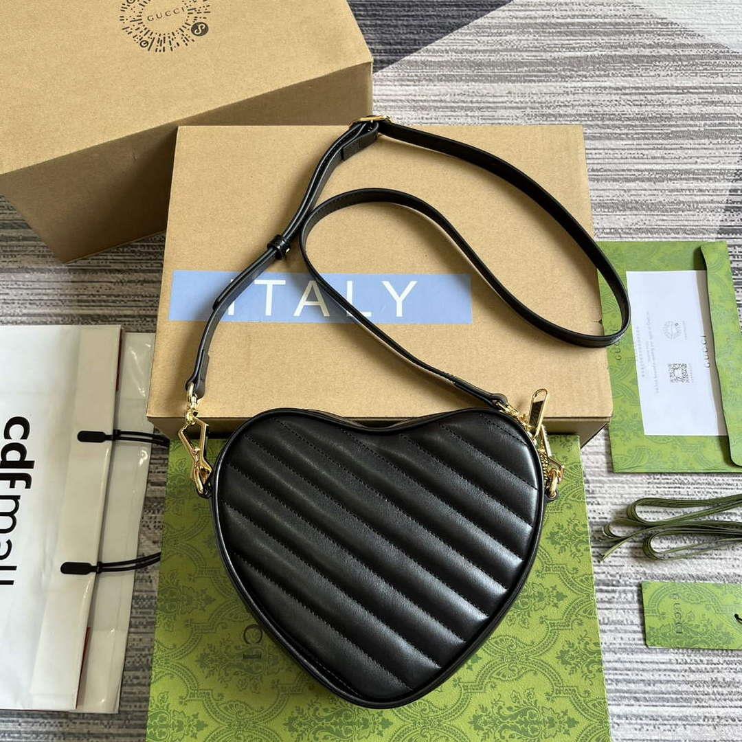 Gucci 751628 Interlocking G Mini Heart Shoulder Bag Black