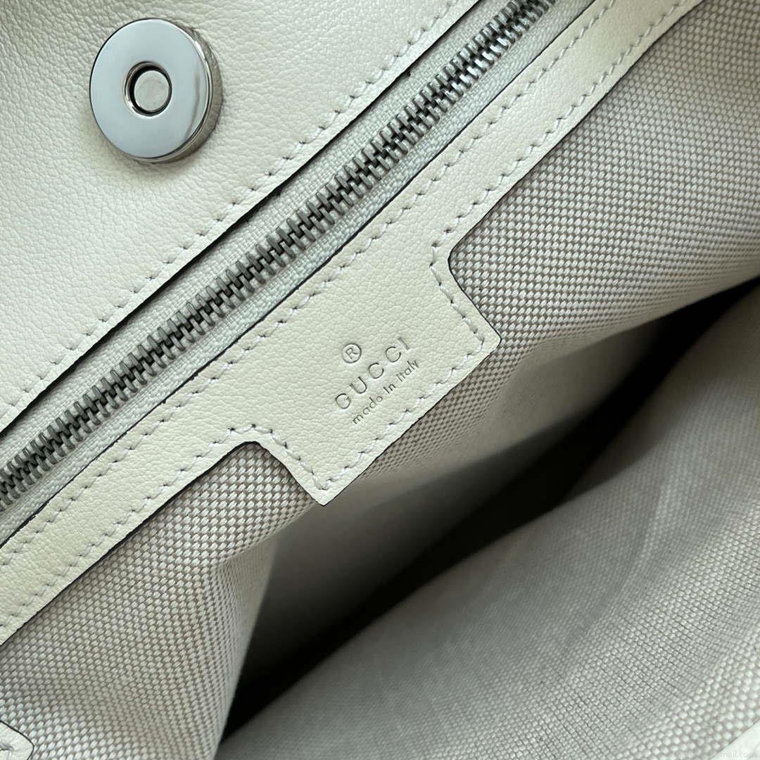 Gucci 751516 Blondie Medium Tote bag in White leather