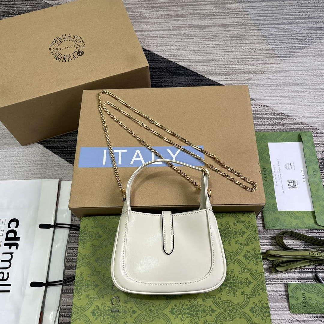 Gucci 760249 Jackie 1961 Super Mini Bag White