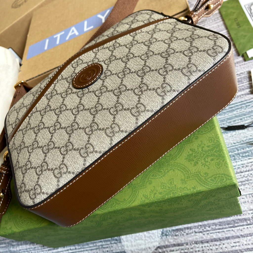Gucci 675891 Messenger bag with jumbo GG Beige Brown