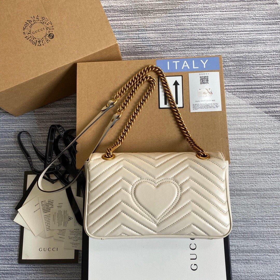 Gucci 443497 GG Marmont Matelassé Shoulder Bag White